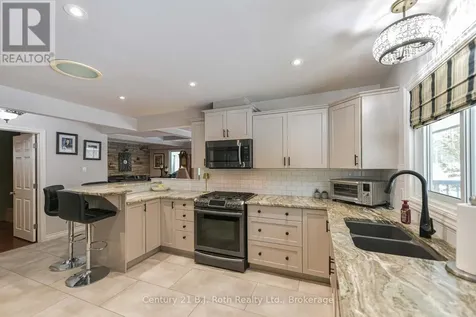3609 Riverdale Drive Severn ON L0K 2B0