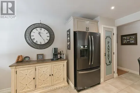 3609 Riverdale Drive Severn ON L0K 2B0