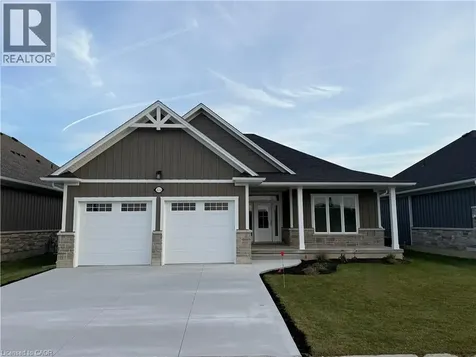 222 Schooner Drive Port Dover ON N0A 1N3