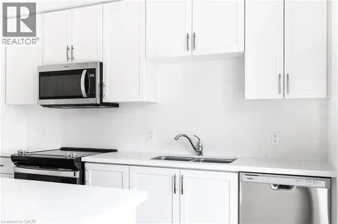 55 Great Falls Boulevard Waterdown ON L8B 2A9