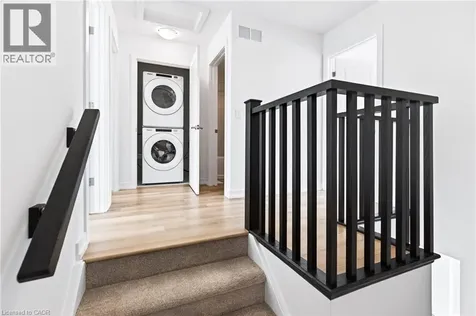 55 Great Falls Boulevard Waterdown ON L8B 2A9