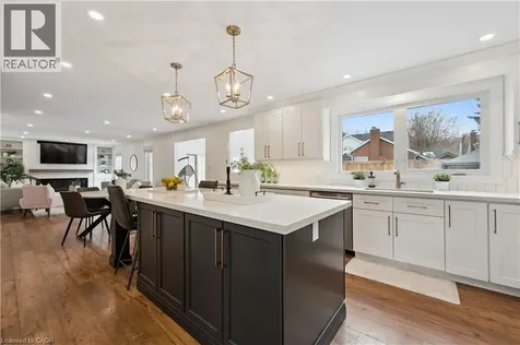 601 Sandringham Drive Waterloo ON N2K 3L5
