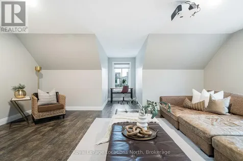 195 Courtland Street West Blue Mountains ON L9Y 4E4