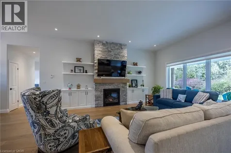 120 Newport Lane Port Dover ON N0A 1N7