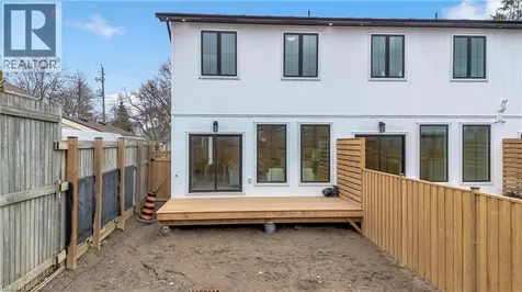 105 Winniett Street Brantford ON N3T 1N1