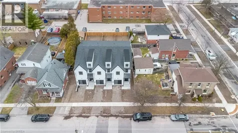 105 Winniett Street Brantford ON N3T 1N1