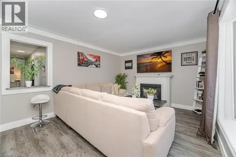 77 Fairview Road Grimsby ON L3M 3L6