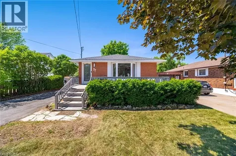 77 Fairview Road Grimsby ON L3M 3L6