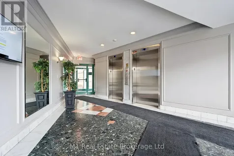 55 Blue Springs Drive Waterloo ON N2J 4T3
