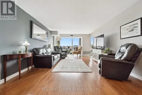 55 Blue Springs Drive Waterloo ON N2J 4T3