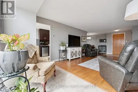 55 Blue Springs Drive Waterloo ON N2J 4T3