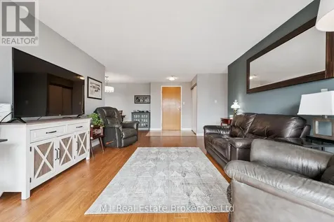 55 Blue Springs Drive Waterloo ON N2J 4T3