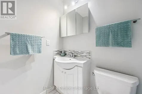 55 Blue Springs Drive Waterloo ON N2J 4T3