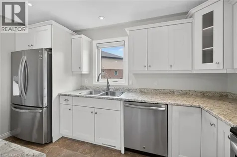98 Macneil Court Hagersville ON N0A 1H0