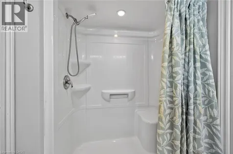 98 Macneil Court Hagersville ON N0A 1H0