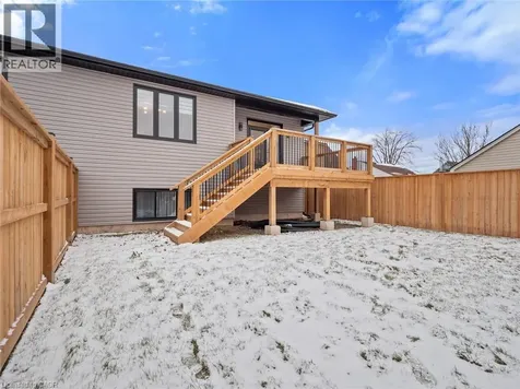 230 Knoll Street Port Colborne ON L3K 5B6