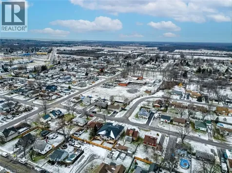 230 Knoll Street Port Colborne ON L3K 5B6
