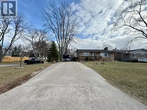 1137 Gurd Street Sarnia ON N7V 4B2