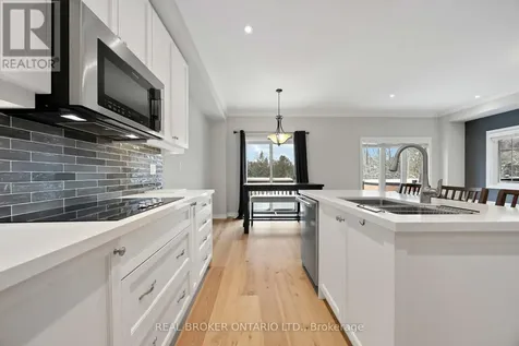 31 Gord Matthews Way Uxbridge ON L9P 0E9