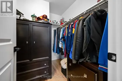 31 Gord Matthews Way Uxbridge ON L9P 0E9