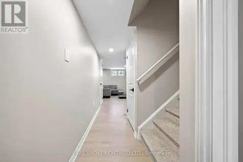 31 Gord Matthews Way Uxbridge ON L9P 0E9