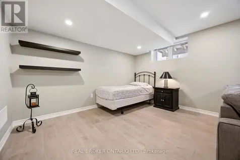 31 Gord Matthews Way Uxbridge ON L9P 0E9