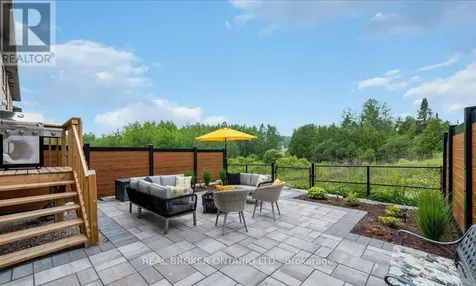 31 Gord Matthews Way Uxbridge ON L9P 0E9
