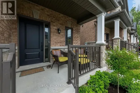 31 Gord Matthews Way Uxbridge ON L9P 0E9