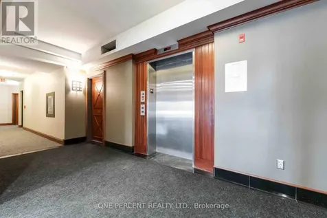 955 Beauparc Private Ottawa ON K1J 0A2