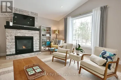 16 Caribbean Drive Wasaga Beach ON L9Z 2W3