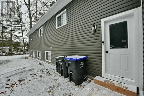 16 Caribbean Drive Wasaga Beach ON L9Z 2W3