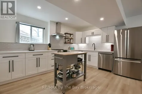 16 Caribbean Drive Wasaga Beach ON L9Z 2W3