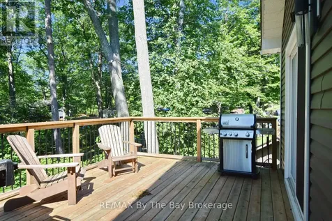 16 Caribbean Drive Wasaga Beach ON L9Z 2W3