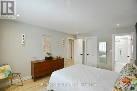 16 Caribbean Drive Wasaga Beach ON L9Z 2W3