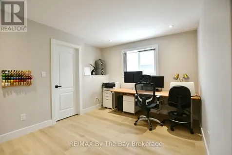 16 Caribbean Drive Wasaga Beach ON L9Z 2W3
