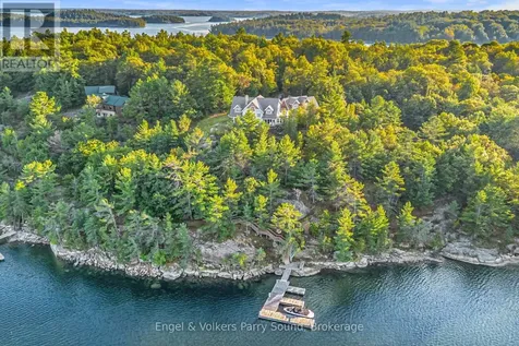 22 Beacon Point Drive Carling ON P0G 1G0