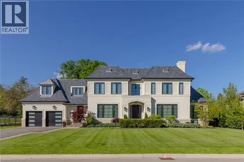 15 Lambert Common Oakville ON L6K 0H6