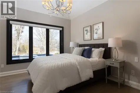 15 Lambert Common Oakville ON L6K 0H6