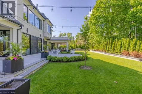 15 Lambert Common Oakville ON L6K 0H6