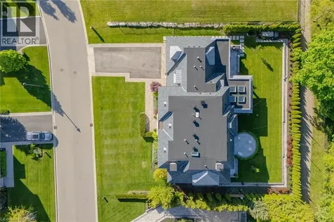 15 Lambert Common Oakville ON L6K 0H6