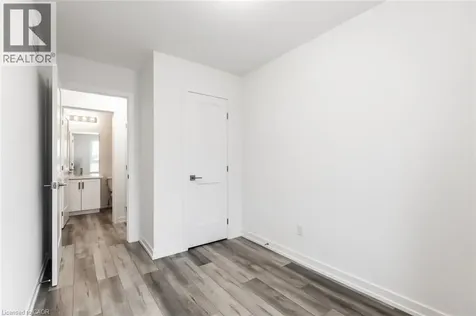 70 Kenesky Drive Waterdown ON L8B 2A9