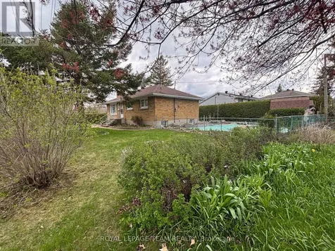 41 Capilano Drive Ottawa ON K2E 6G3