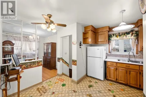 41 Capilano Drive Ottawa ON K2E 6G3