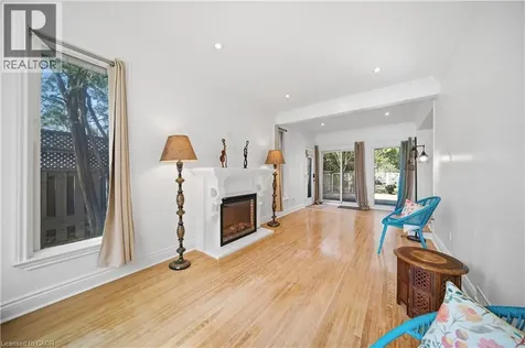 481 Anthony Drive Oakville ON L6J 2K6