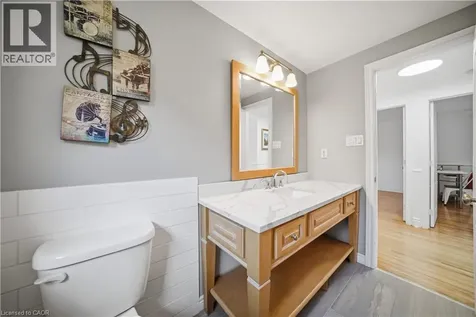 481 Anthony Drive Oakville ON L6J 2K6