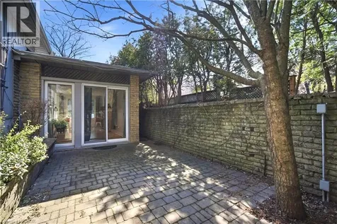 481 Anthony Drive Oakville ON L6J 2K6