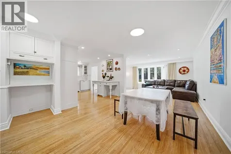 481 Anthony Drive Oakville ON L6J 2K6