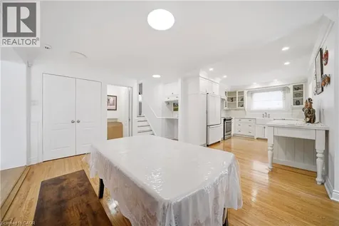 481 Anthony Drive Oakville ON L6J 2K6