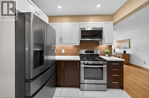 19 Burfield Avenue Hamilton ON L8T 2J8