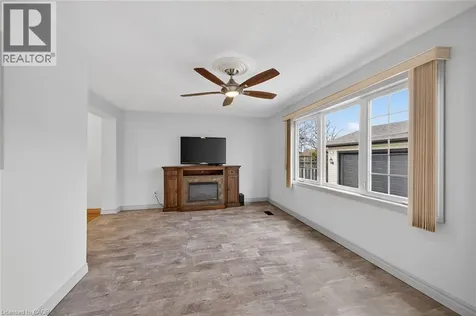 19 Burfield Avenue Hamilton ON L8T 2J8